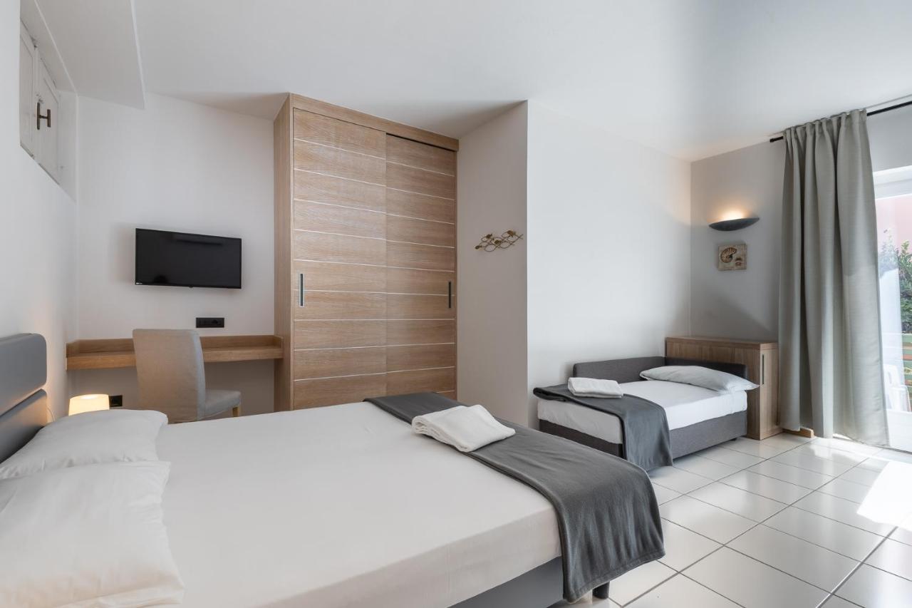 Hotel Delfino Procchio  Kültér fotó