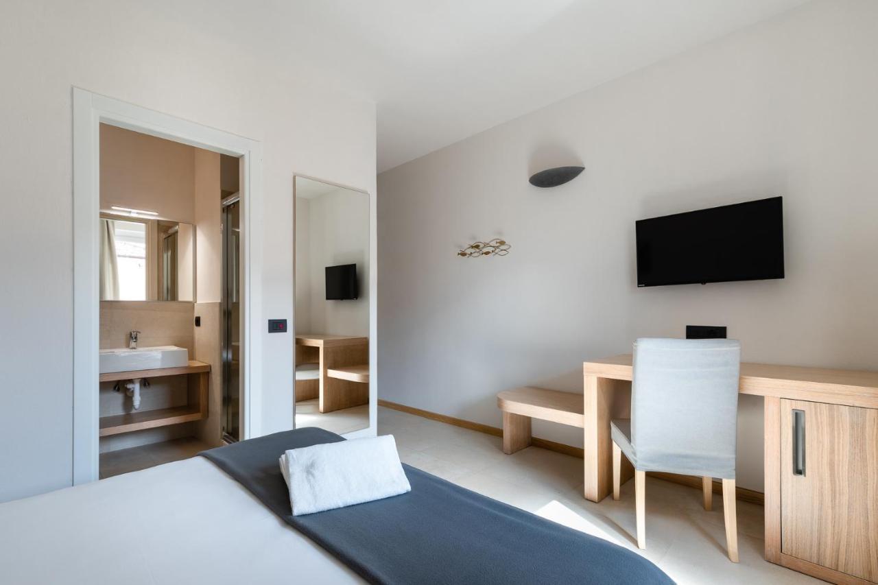 Hotel Delfino Procchio  Kültér fotó